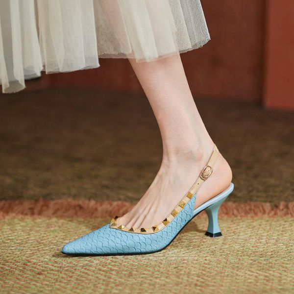 sandals mezereon brand designer shoes cow leather fashion buckle strap women pumps with rivets zar woman 2021 summer pointed toe, Black
sandals mezereon brand designer shoes cow leather fashion buckle strap women pumps with rivets zar woman 2021 summer pointed toe, Black