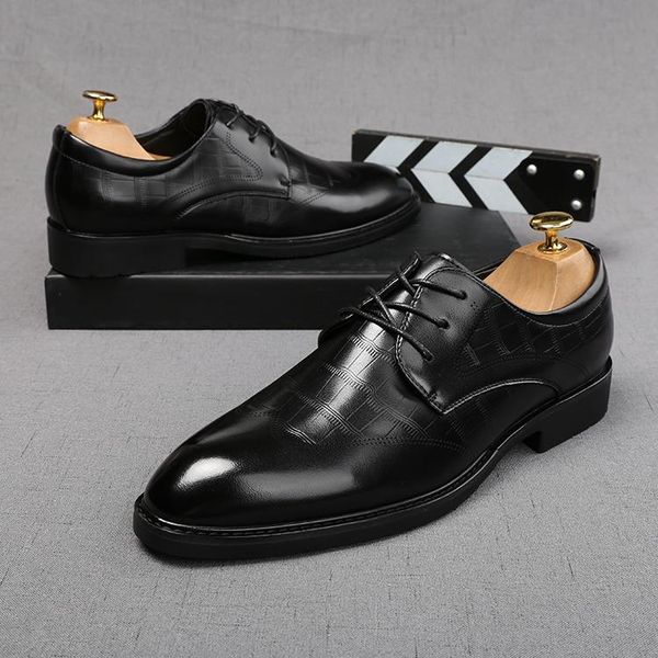 dress shoes black men's wedding shiny folds office sapato social masculino party business prom footwear heren schoenen
dress shoes black men's wedding shiny folds office sapato social masculino party business prom footwear heren schoenen