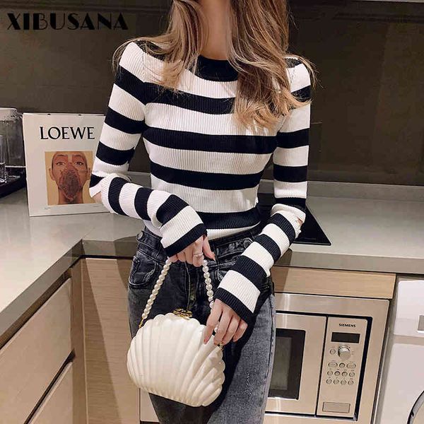 women striped knitted bottoming shirt pullover spring autumn long sleeve female casual thin sweater knitting t-shirts 210423, White;black
women striped knitted bottoming shirt pullover spring autumn long sleeve female casual thin sweater knitting t-shirts 210423, White;black