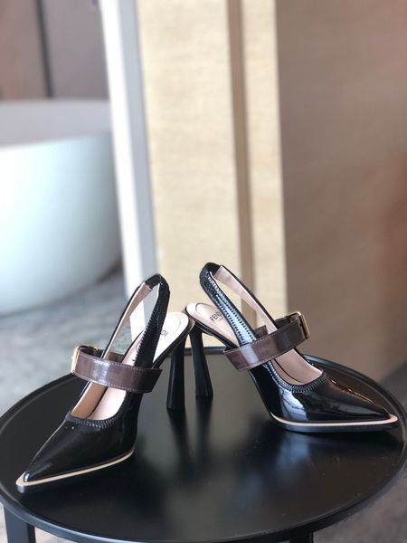 2021 fashion high heels shoes designer women pointed toe low heel shoess woman gladiaor sandals lady brand design mesh womens shoe with box, Black
2021 fashion high heels shoes designer women pointed toe low heel shoess woman gladiaor sandals lady brand design mesh womens shoe with box, Black