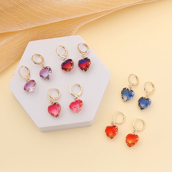factory wholesale new multicolor crystal colorful love women's fashion personality creative ins earrings e313 party gift
factory wholesale new multicolor crystal colorful love women's fashion personality creative ins earrings e313 party gift