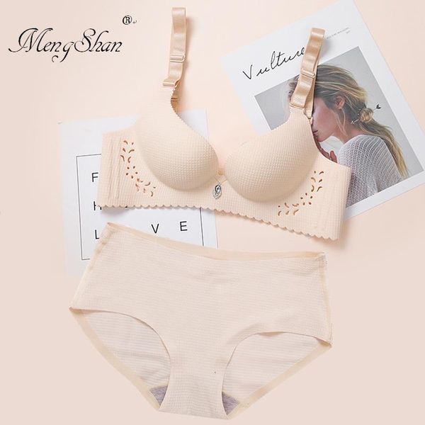 bras sets one piece lattice hollowing out carving palm cup no trace wireless suit comfortable adjustment type stripe underwear, Red;black
bras sets one piece lattice hollowing out carving palm cup no trace wireless suit comfortable adjustment type stripe underwear, Red;black