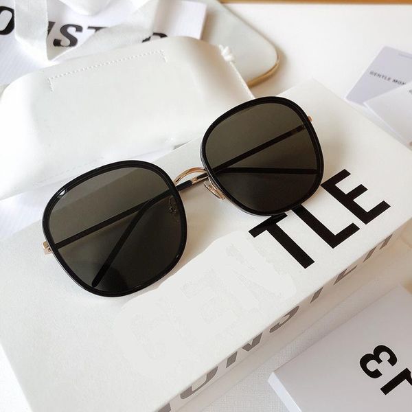 sunglasses 2021 fashion korea rimo style women cool round gentie brand design sun glasses, White;black
sunglasses 2021 fashion korea rimo style women cool round gentie brand design sun glasses, White;black