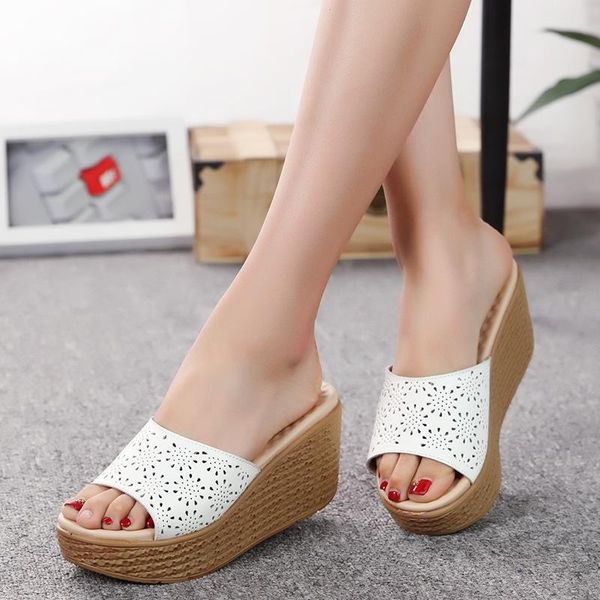 slippers open toe outside fashion mature women med flat with flower platform shoes floral slip-on beach summer, Black
slippers open toe outside fashion mature women med flat with flower platform shoes floral slip-on beach summer, Black