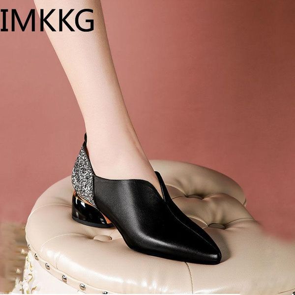 dress shoes spring woman mid heels 2021 women pumps pointed toe office lady work shoe thick heel bling soft pu leather, Black
dress shoes spring woman mid heels 2021 women pumps pointed toe office lady work shoe thick heel bling soft pu leather, Black