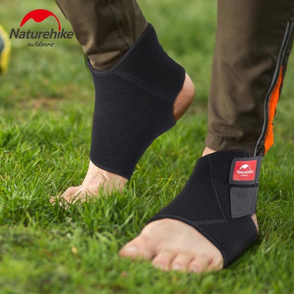 naturehike soft ankle support protection gym running foot bandage elastic brace guard sport fitness, Blue;black
naturehike soft ankle support protection gym running foot bandage elastic brace guard sport fitness, Blue;black
