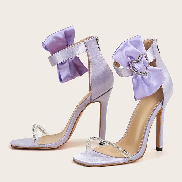 dress shoes 2021 crystal heart buckle bow-knot pumps woman stiletto super-high heels women sandals rhinestones clear band talons 35-42, Black
dress shoes 2021 crystal heart buckle bow-knot pumps woman stiletto super-high heels women sandals rhinestones clear band talons 35-42, Black