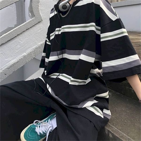 hip hop short-sleeved t-shirt women t shirt couple japanese simple striped half-sleeved summer korean loose student black 220315, White
hip hop short-sleeved t-shirt women t shirt couple japanese simple striped half-sleeved summer korean loose student black 220315, White