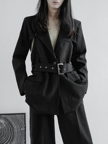 men's suits & blazers trendy suit coat large yamamoto yaosi style personality backless concave shape lace up small loose and, White;black
men's suits & blazers trendy suit coat large yamamoto yaosi style personality backless concave shape lace up small loose and, White;black