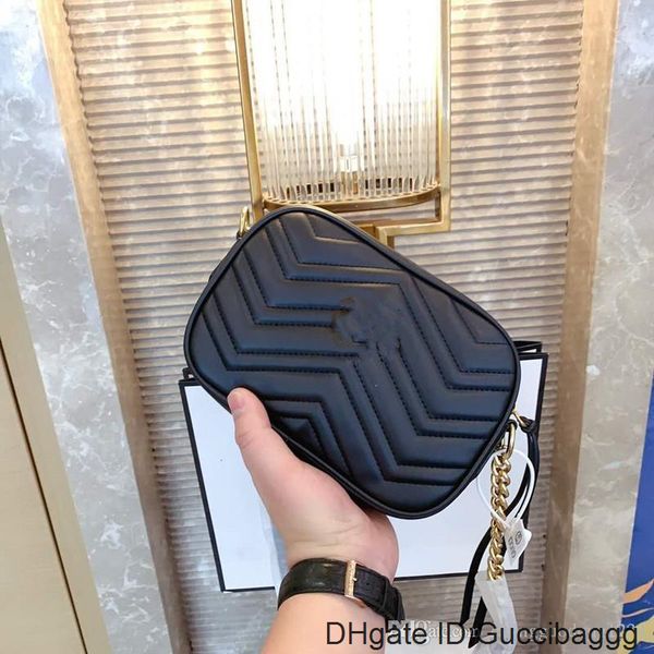 2020 new female fashion genuine leather handbags joker diamond lattice chain shoulder women bucket bags woman camera bag lady
2020 new female fashion genuine leather handbags joker diamond lattice chain shoulder women bucket bags woman camera bag lady