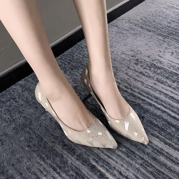 dress shoes plaid high heel women 2021 elegant pointed toe pumps spring office heels thin ladies 6 cm, Black
dress shoes plaid high heel women 2021 elegant pointed toe pumps spring office heels thin ladies 6 cm, Black