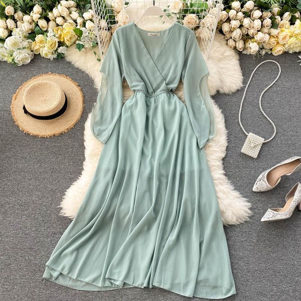 casual dresses wavsiyier women luxury autumn winter party dress vintage 2021 korean style boho runway a-line elegant solid chic vestido, Black;gray
casual dresses wavsiyier women luxury autumn winter party dress vintage 2021 korean style boho runway a-line elegant solid chic vestido, Black;gray