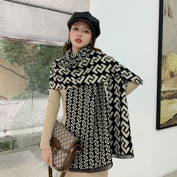 2021 double letter scarf live broadcast new imitation cashmere shawl fashion thickened double-sided jacquard bib, Blue;gray
2021 double letter scarf live broadcast new imitation cashmere shawl fashion thickened double-sided jacquard bib, Blue;gray
