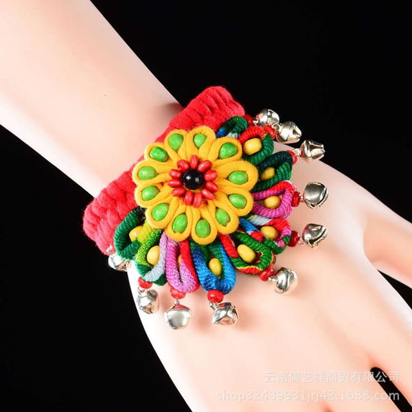 yunnan ethnic style jewelry cloth handicraft bracelet handmade jewelry weaving bell bracelet, Golden;silver
yunnan ethnic style jewelry cloth handicraft bracelet handmade jewelry weaving bell bracelet, Golden;silver