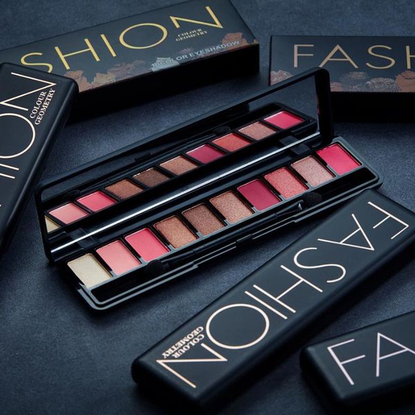 eye shadow ten color eyeshadow palette shiny nude matte shimmer bean paste long lasting glitter powder beauty cosmetics
eye shadow ten color eyeshadow palette shiny nude matte shimmer bean paste long lasting glitter powder beauty cosmetics