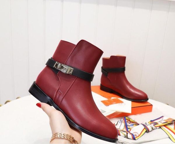 neo ankles boot 2021 luxury design women boots leather suede patent leather upper lock decorative ankle booties solid color elegant and comf, Black
neo ankles boot 2021 luxury design women boots leather suede patent leather upper lock decorative ankle booties solid color elegant and comf, Black