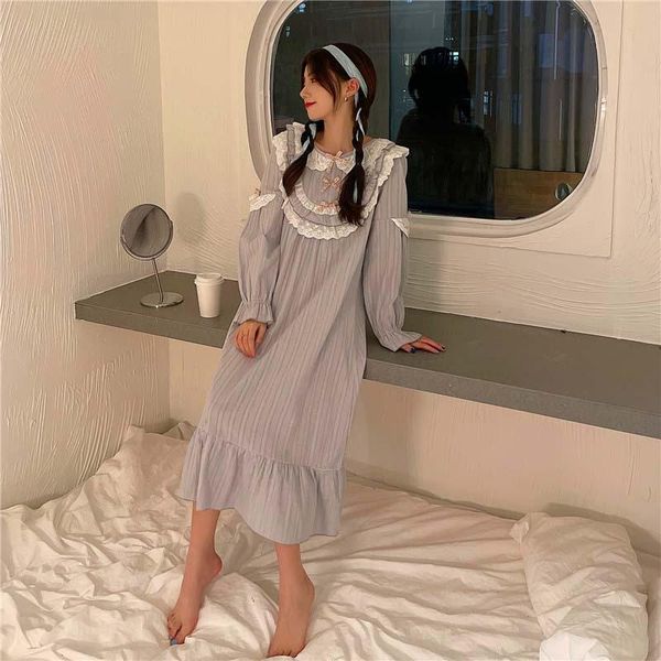 casual dresses 2021 autumn cotton pajama dress women sweet cutecute lace bowknot round neck long sleeve ruffle robe home, Black;gray 
casual dresses 2021 autumn cotton pajama dress women sweet cutecute lace bowknot round neck long sleeve ruffle robe home, Black;gray