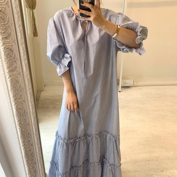 party dresses summer fashion retro vestidos female round neckline with wide pine ears stitching trumpet sleeve striped midi dress kk352, White;black
party dresses summer fashion retro vestidos female round neckline with wide pine ears stitching trumpet sleeve striped midi dress kk352, White;black