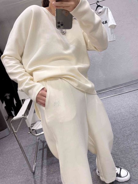 short luxury design 2021 spring summer collection premium quality comfortable cotton two piece suit, White;black
short luxury design 2021 spring summer collection premium quality comfortable cotton two piece suit, White;black