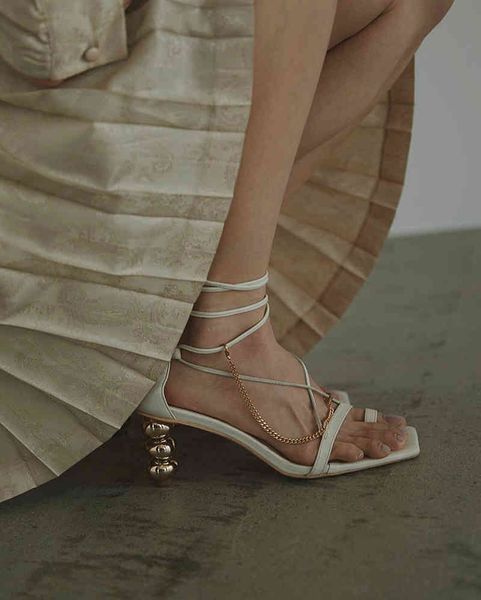 leather bijuezi's ~ funny tanghulu 2021 summer new roman strap open toe sandals yw, Black
leather bijuezi's ~ funny tanghulu 2021 summer new roman strap open toe sandals yw, Black