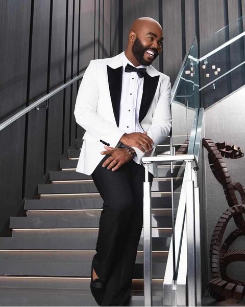 men's suits & blazers 2 piece single breasted thin casual suit british slim fit wedding business white blazer with black pant, White;black
men's suits & blazers 2 piece single breasted thin casual suit british slim fit wedding business white blazer with black pant, White;black