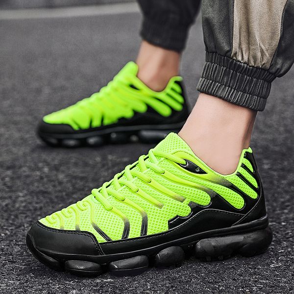 Men Sneakers New Breathable Running Shoes Outdoor Athletic Shoes Professional Training Shoes Light Men Gym Casual, Red
Men Sneakers New Breathable Running Shoes Outdoor Athletic Shoes Professional Training Shoes Light Men Gym Casual, Red