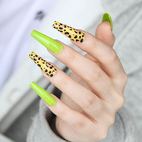 false nails 23pcs long green ballet leopard print fake nail stickers finished press on with glue fashion ballerina manicure tool, Red;gold
false nails 23pcs long green ballet leopard print fake nail stickers finished press on with glue fashion ballerina manicure tool, Red;gold