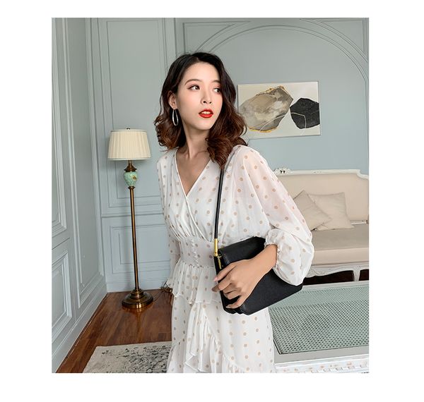bag holder2021 new big sister same women's leather organ one shoulder portable underarm simple small square baghandbag hook
bag holder2021 new big sister same women's leather organ one shoulder portable underarm simple small square baghandbag hook