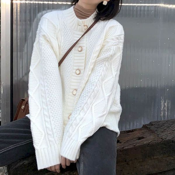 women's jackets knitted sweater, cardigan knitting, loose and slim, korean style, design, retro france, 2021, Black;brown
women's jackets knitted sweater, cardigan knitting, loose and slim, korean style, design, retro france, 2021, Black;brown