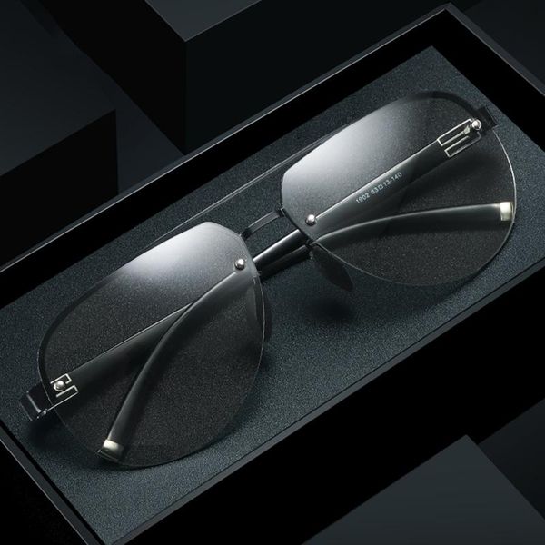 sunglasses pochromic men day night vision glasses for driving polarized uv400 sun 1902, White;black
sunglasses pochromic men day night vision glasses for driving polarized uv400 sun 1902, White;black