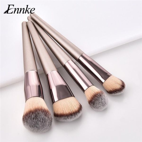 champagne gold makeup brushes set 4pcs wood handle synthetic brush powder foundation brush1
champagne gold makeup brushes set 4pcs wood handle synthetic brush powder foundation brush1