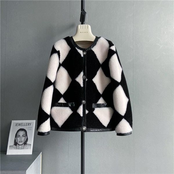 women's fur & faux 2021 winter korean fashion genuine wool soft real shearing sheep jackets and coats short style, Black
women's fur & faux 2021 winter korean fashion genuine wool soft real shearing sheep jackets and coats short style, Black