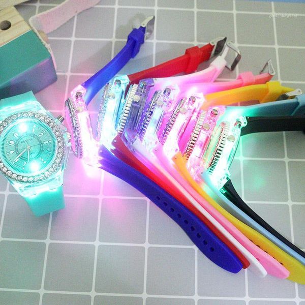 wristwatches led lights electronic women watches for girls casual glowing quartz wristwatch ladies student clock relogio feminine, Slivery;brown
wristwatches led lights electronic women watches for girls casual glowing quartz wristwatch ladies student clock relogio feminine, Slivery;brown