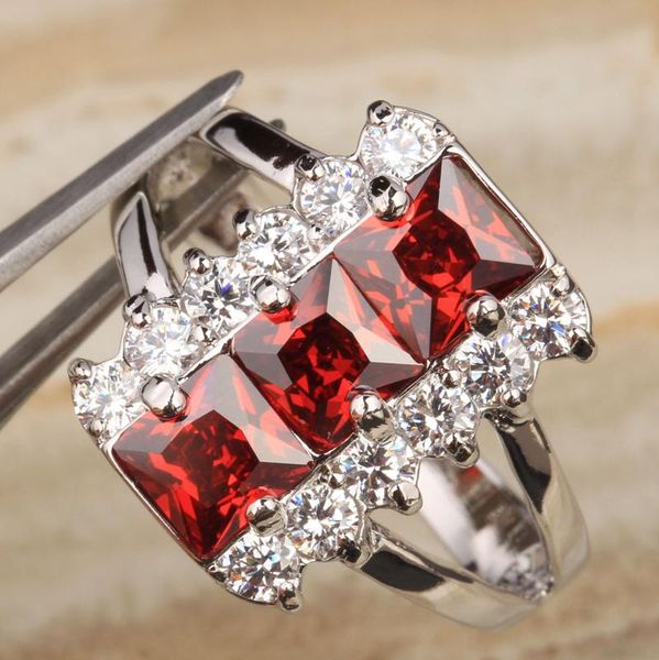 wedding rings silky square oxblood red garnet silver plated argent jewelry us# solitaire ring size 6 / 7 8 9 s0998, Slivery;golden
wedding rings silky square oxblood red garnet silver plated argent jewelry us# solitaire ring size 6 / 7 8 9 s0998, Slivery;golden