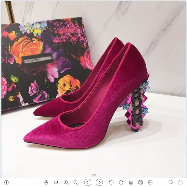 2021 good quality fashion women luxurys designers shoes designer sandals womens luxury high heels sandal dress shoess with box size 35-41 -g, Black
2021 good quality fashion women luxurys designers shoes designer sandals womens luxury high heels sandal dress shoess with box size 35-41 -g, Black