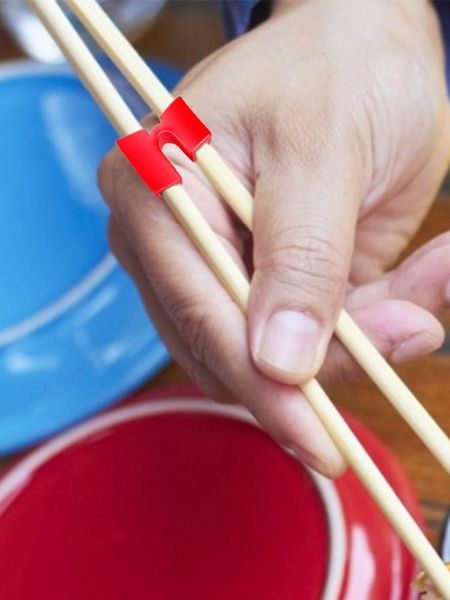 chopsticks 20 pcs reusable children beginners helpers training connectors using tool easy to use detachable 2021
chopsticks 20 pcs reusable children beginners helpers training connectors using tool easy to use detachable 2021