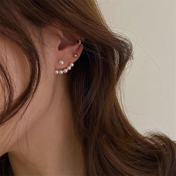 stud fashion simulated pearls earrings korea designstatement for women girls jewelry female wedding gift, Golden;silver
stud fashion simulated pearls earrings korea designstatement for women girls jewelry female wedding gift, Golden;silver