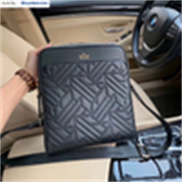 body brand messenger designer luxury iconic axtn 908-4 bags classic black bags pressed business totes crossbody cross bag men handbags
body brand messenger designer luxury iconic axtn 908-4 bags classic black bags pressed business totes crossbody cross bag men handbags