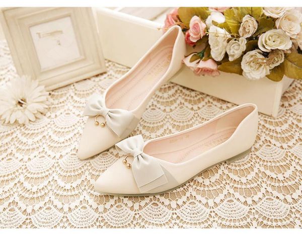 2021 spring and autumn shoes with new style fashion flat bottom pointed end women's shoes @1668, Black
2021 spring and autumn shoes with new style fashion flat bottom pointed end women's shoes @1668, Black