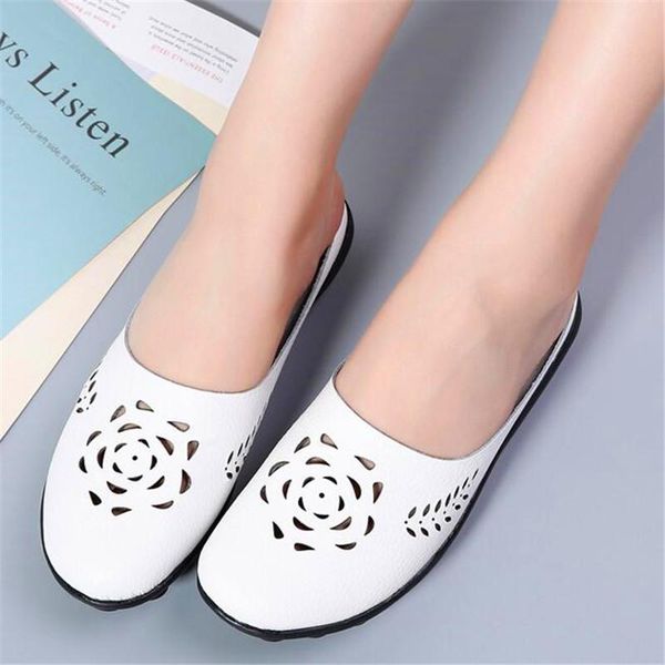 summer round head hollow half drag pregnant women mother large size sandals women's shoes slippers, Black
summer round head hollow half drag pregnant women mother large size sandals women's shoes slippers, Black