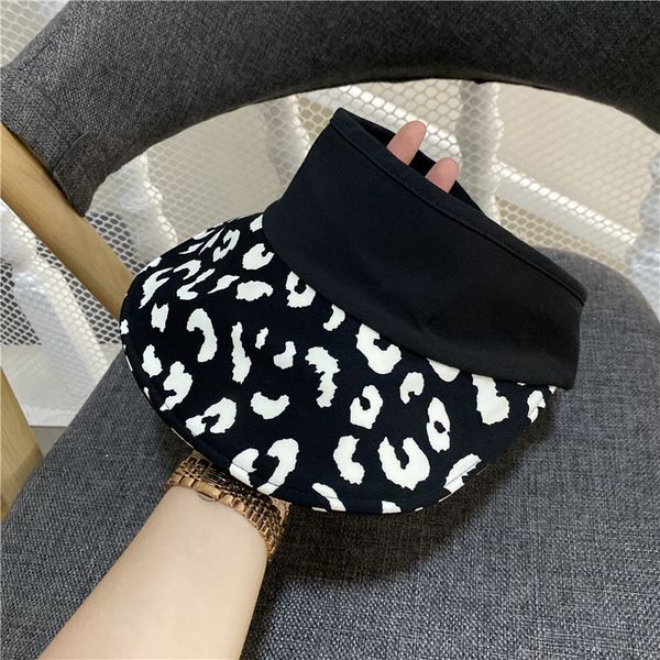 cotton leopard open no baseball cap female face small print duck tongue sun hat, Yellow
cotton leopard open no baseball cap female face small print duck tongue sun hat, Yellow