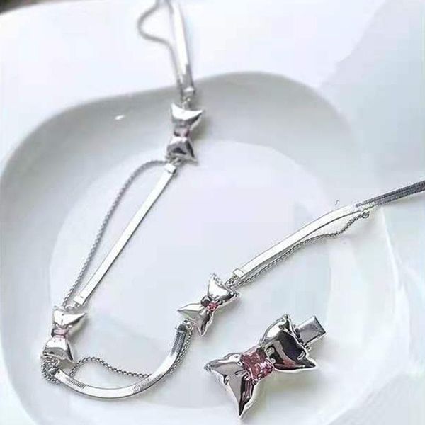 pendant necklaces korean style pink pearls beaded chains for women silver color metal crystal bowknot box chain chokers necklace gifts
pendant necklaces korean style pink pearls beaded chains for women silver color metal crystal bowknot box chain chokers necklace gifts