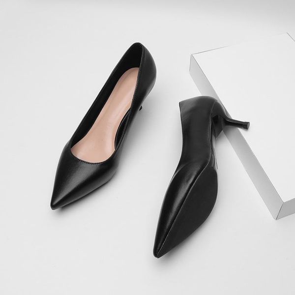 high-heeled shoes women 2021 professional season simple single pointed thin heel versatile soft leather black rubber sandals
high-heeled shoes women 2021 professional season simple single pointed thin heel versatile soft leather black rubber sandals