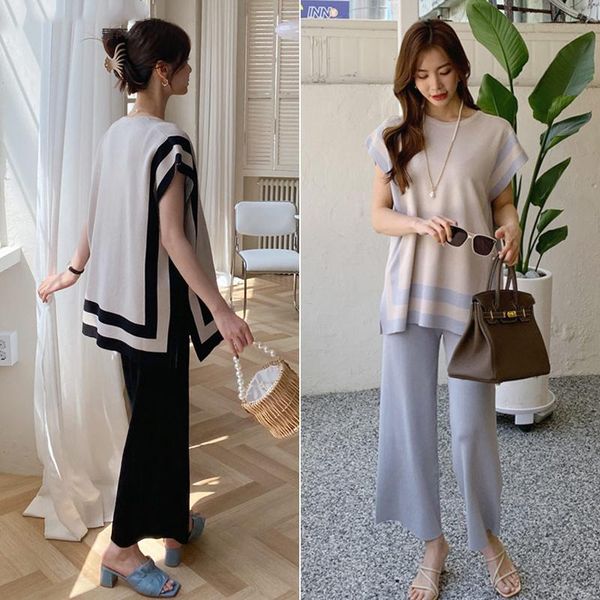women's two piece pants 2021 fashion sweater set tracksuit summer o neck hit color striped knitted thin loose pullovers + wide leg trou, White
women's two piece pants 2021 fashion sweater set tracksuit summer o neck hit color striped knitted thin loose pullovers + wide leg trou, White