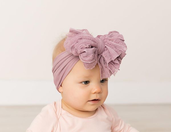 4pcs big ruffle bow nylon headband wide baby turban super soft chiffon handmade knotted infant headwrap fits, Slivery;white
4pcs big ruffle bow nylon headband wide baby turban super soft chiffon handmade knotted infant headwrap fits, Slivery;white