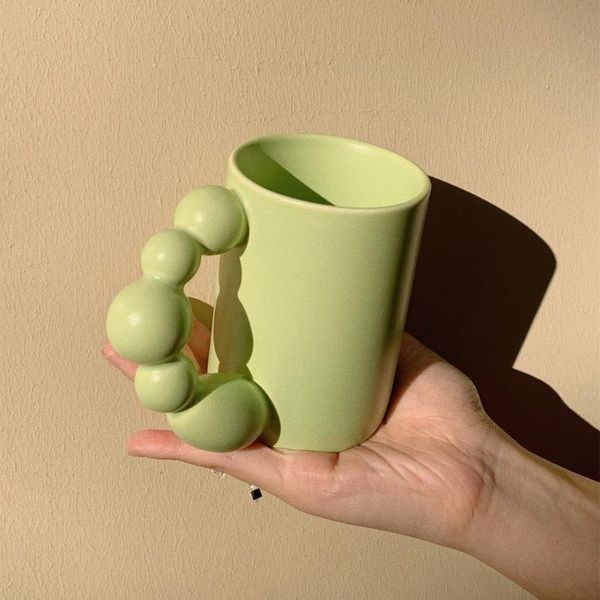 mugs handmade porcelain tanghulu mug creative rotating ball handle art cup for coffee tea milk water unique birthday wedding gift
mugs handmade porcelain tanghulu mug creative rotating ball handle art cup for coffee tea milk water unique birthday wedding gift