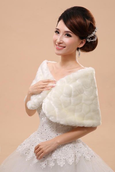wraps & jackets 2021 sell wedding bride cloaks outerwear capes ivory autumn winter jacket, White
wraps & jackets 2021 sell wedding bride cloaks outerwear capes ivory autumn winter jacket, White