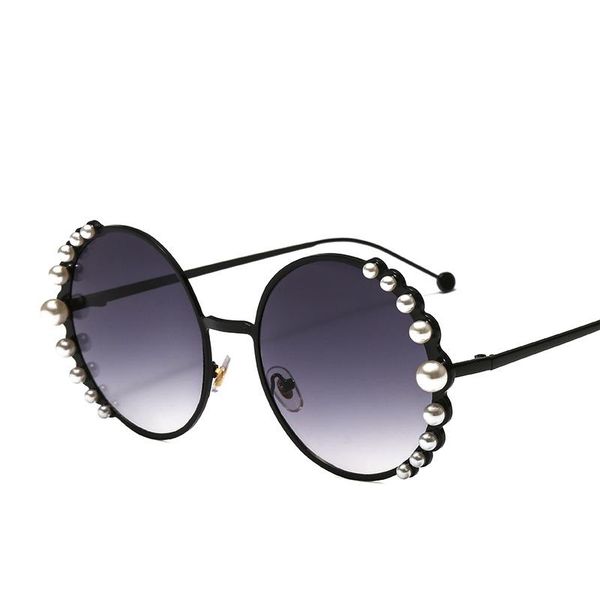 sunglasses pearl round designer women vintage gradient lens retro sun glasses female black eyewear uv400, White;black
sunglasses pearl round designer women vintage gradient lens retro sun glasses female black eyewear uv400, White;black