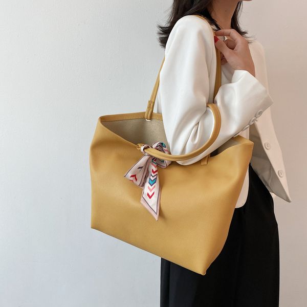 70% bags silk scarf handbag autumn and winter new high-capacity tote bag korean soft leather shoulder bag
70% bags silk scarf handbag autumn and winter new high-capacity tote bag korean soft leather shoulder bag