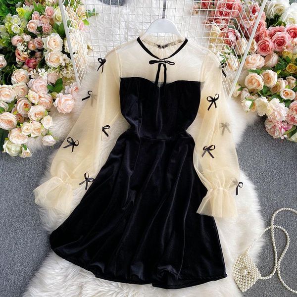 casual dresses 2021 autumn/winter mesh stitching v-neck black dress female waist thin a-line hk088, Black;gray
casual dresses 2021 autumn/winter mesh stitching v-neck black dress female waist thin a-line hk088, Black;gray